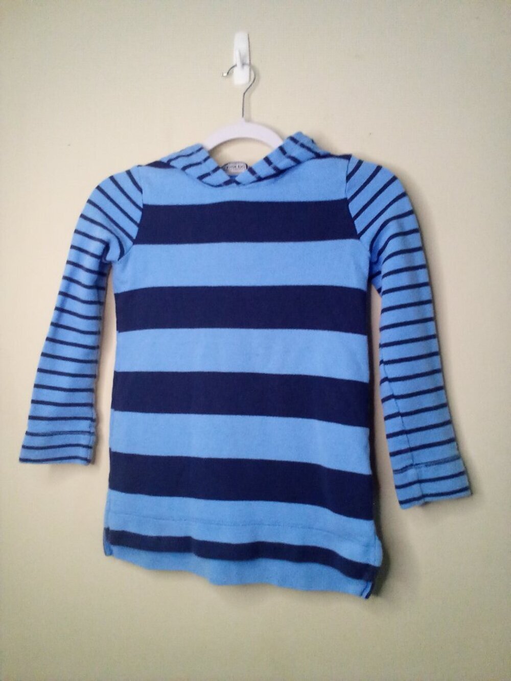 Lands' End Pullover Shirt Hood Boys Small 7-8 Stripe Blue